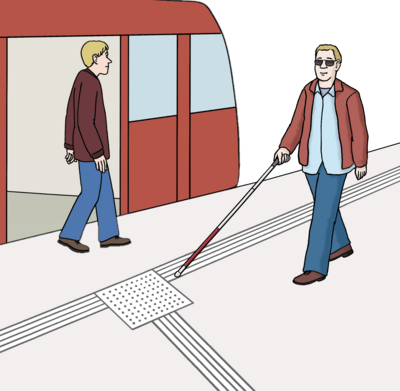 Mann geht am Bahnsteig. Er fährt mit seinem Blindenstock über den Leitstreifen am Boden.